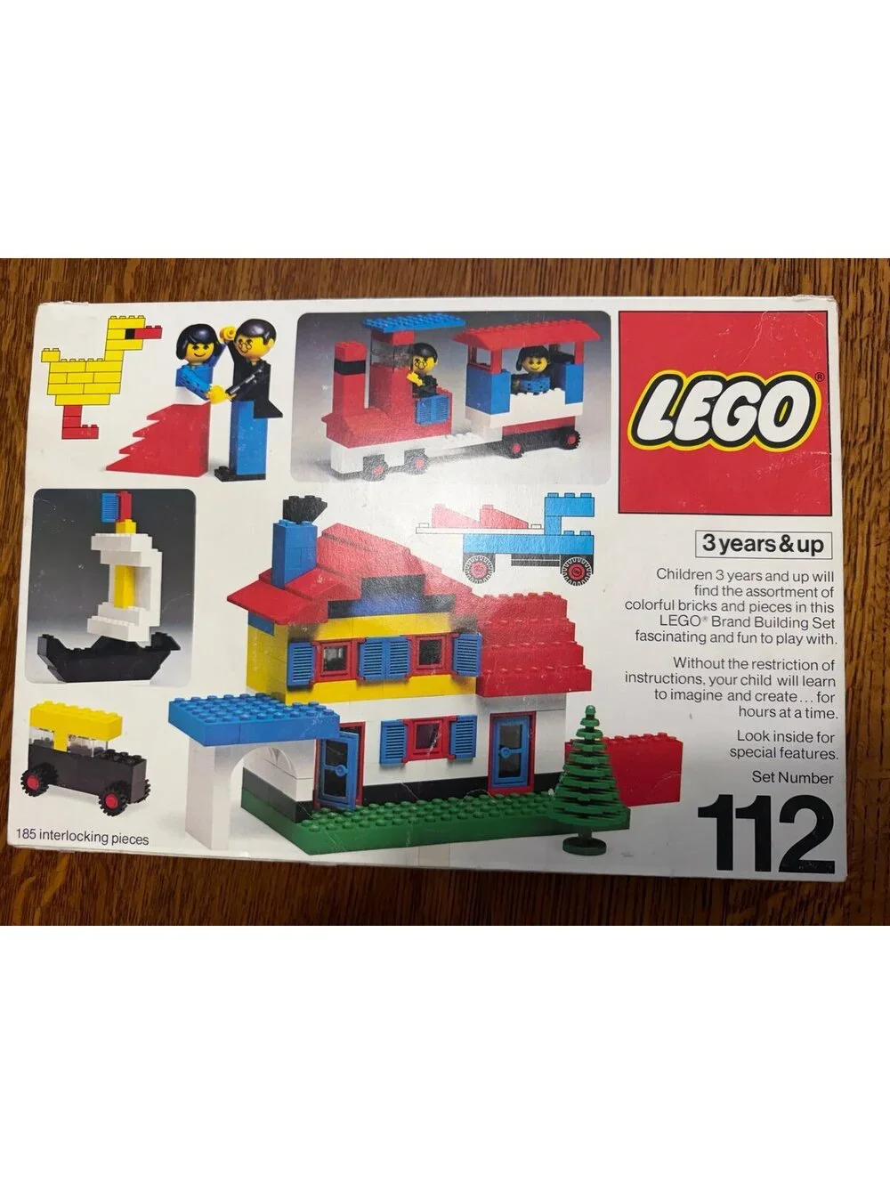 Lego #112 Universal Bulding Set 1977 (Just the Box and a few pieces)